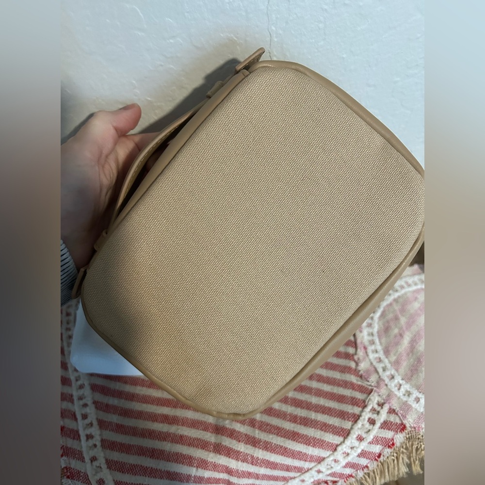London Bundle. 1 Ettinger London and 2 The White Company. Pouches only (no kit) - Picture 7 of 10